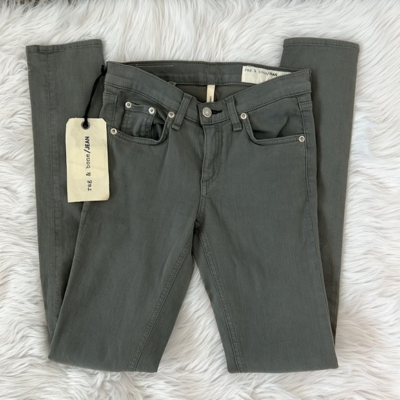 NWT Rag & Bone Skinny Jeans in Distressed Sage - Picture 3 of 12